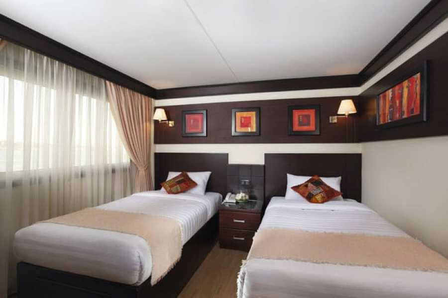 Merit Dahabeya Luxury Nile Cruise 4 Days